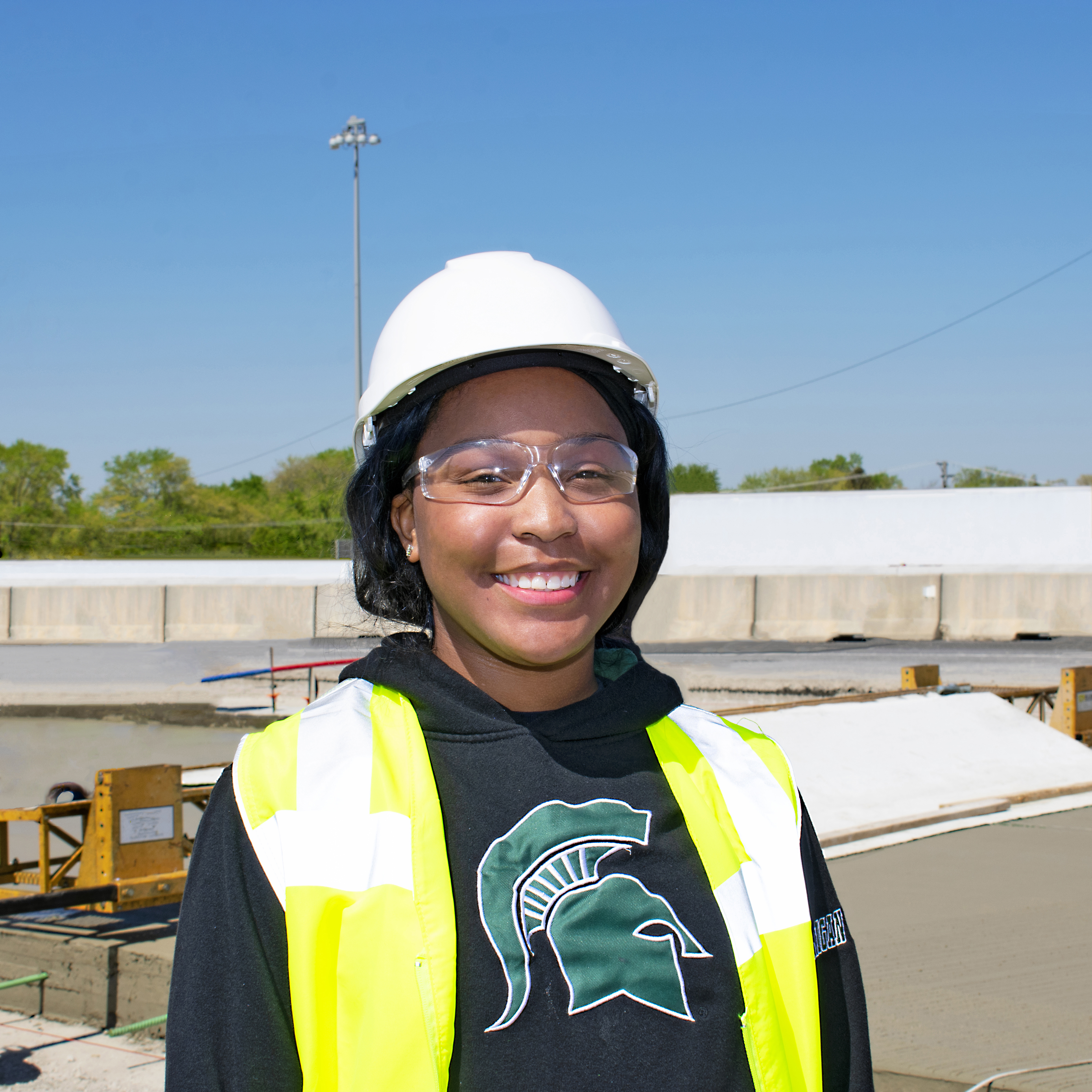 1331967_1-women-in-construction-221-kelinaevans002.jpg