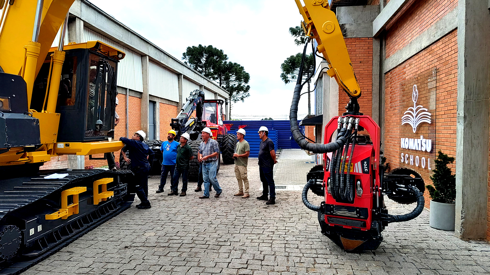 Get off to a quick start with your Komatsu machine