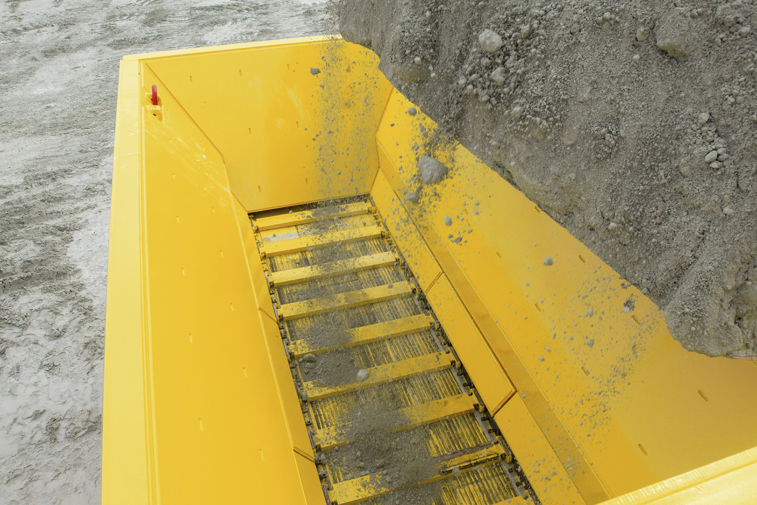 Surge capacity control for no waiting
