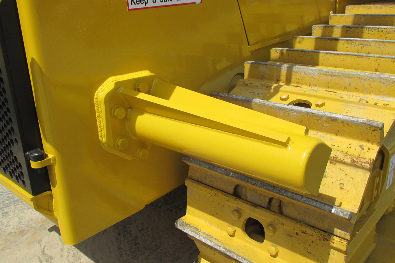 Front and rear striker bars