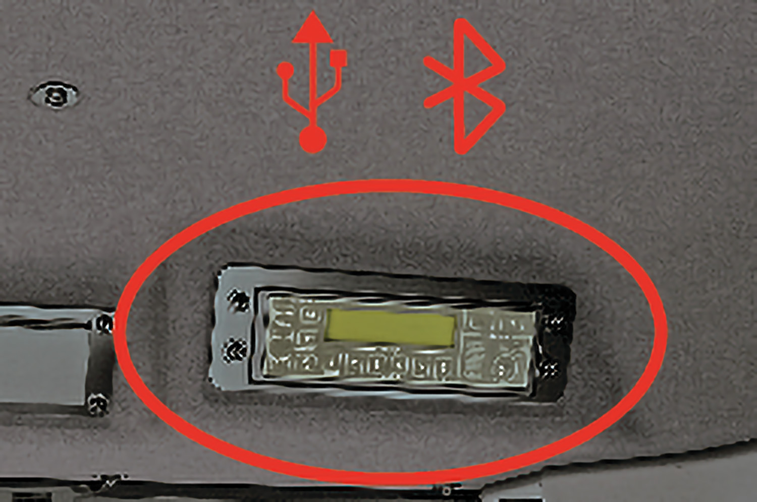 Bluetooth/USB-compatible radio