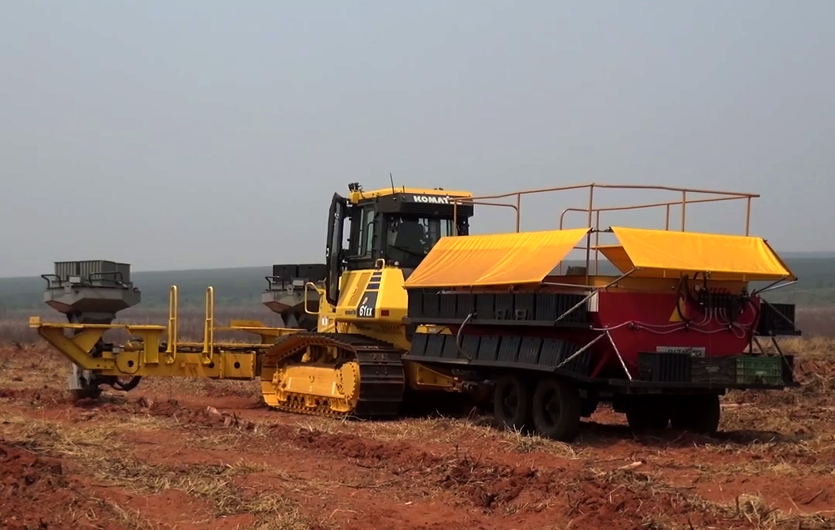 Komatsu 