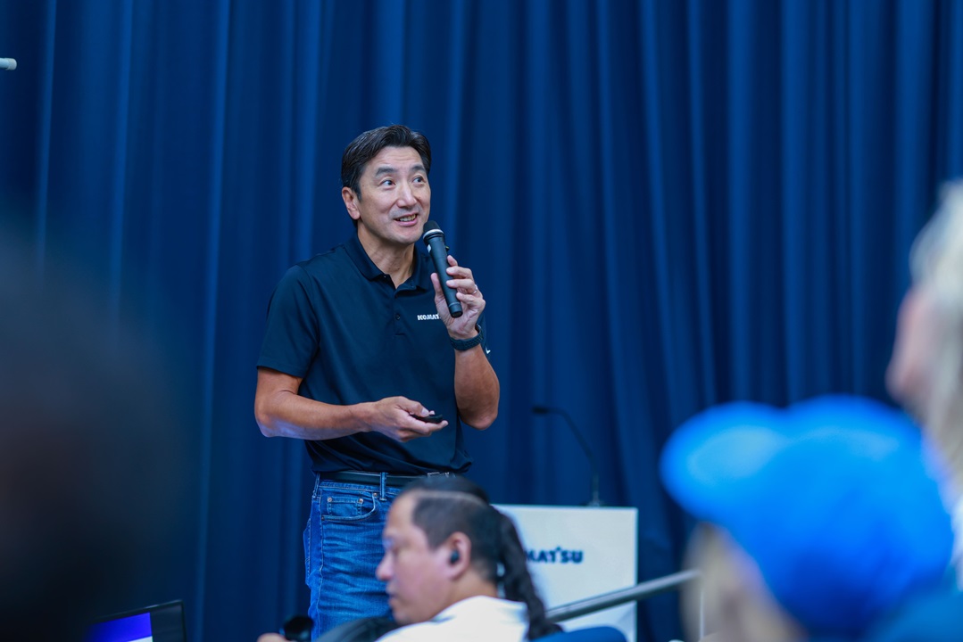 المتحدث في يوم العائلة في KME