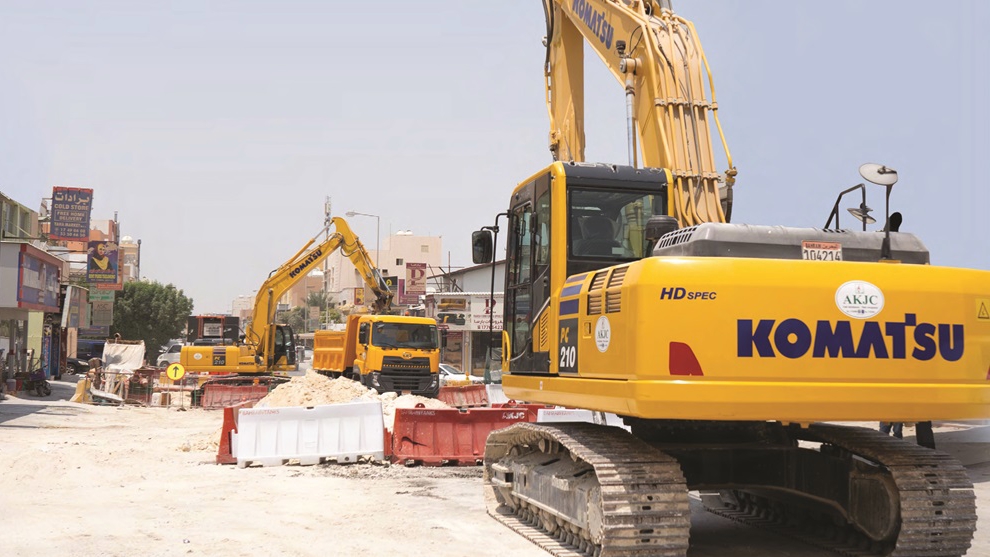معدات Komatsu