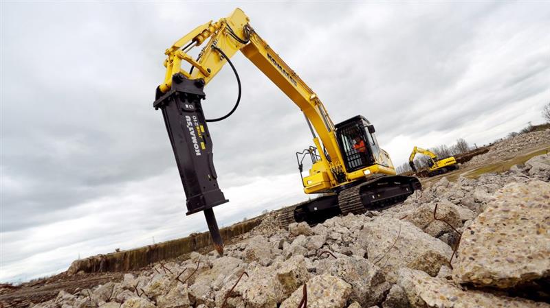 الكسارات الهيدروليكية من Komatsu