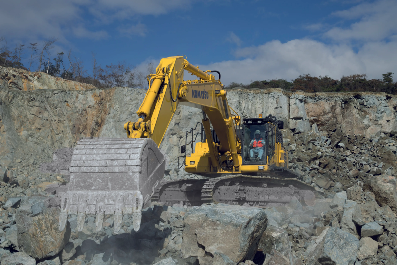 Komatsu fuel-saving technology