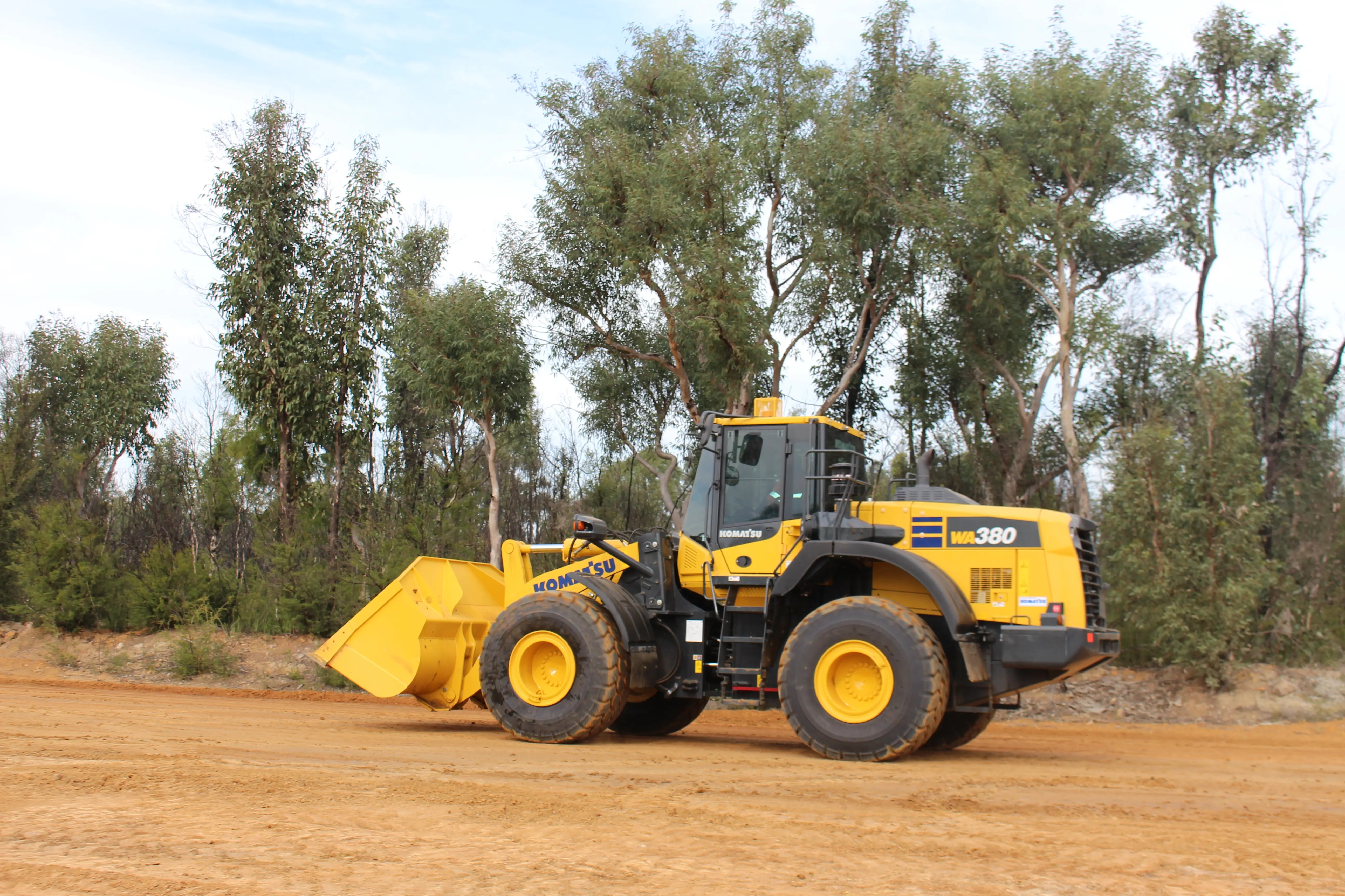 Large capacity lock-up torque converter