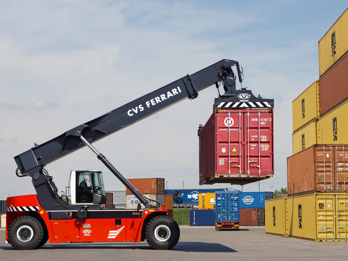 Versatility in spreader options