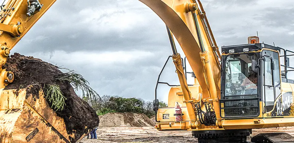 Hybrid excavator