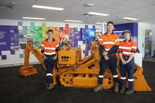 Komatsu wacol apprentices d10s 1