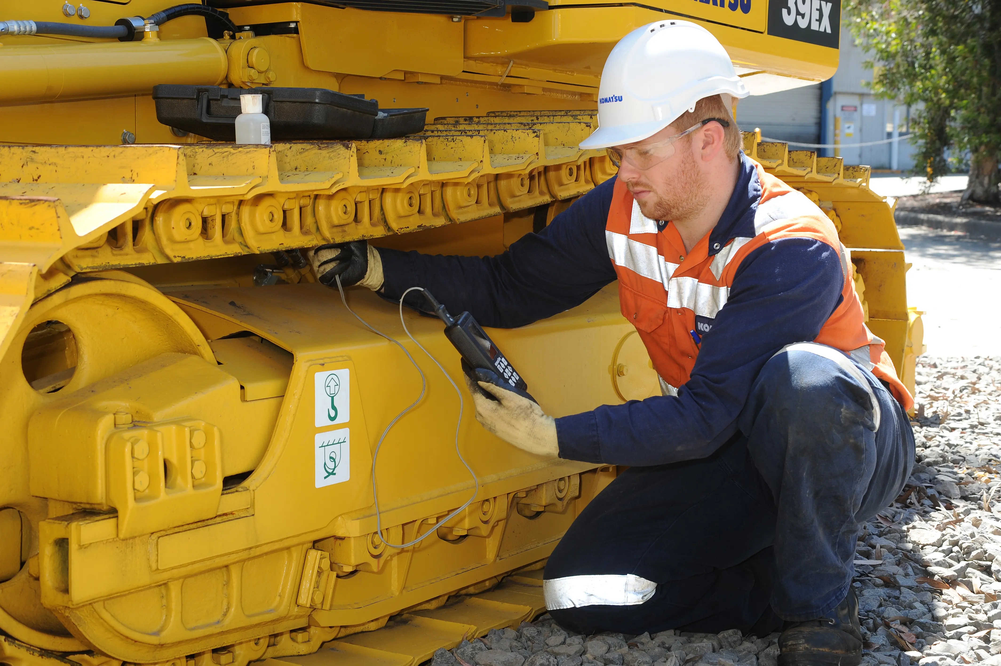 Undercarriage inspection