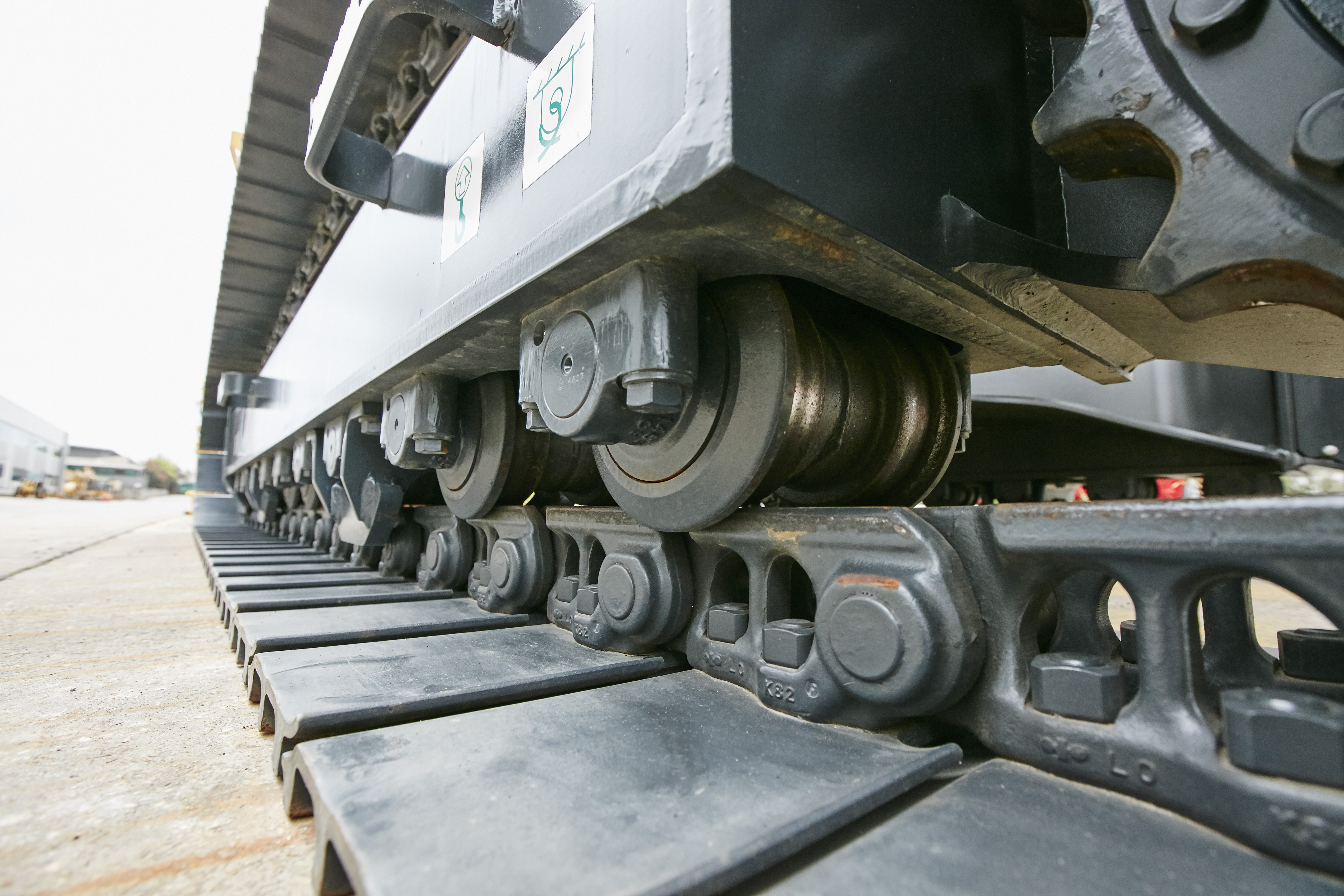Abrasion-resistant track