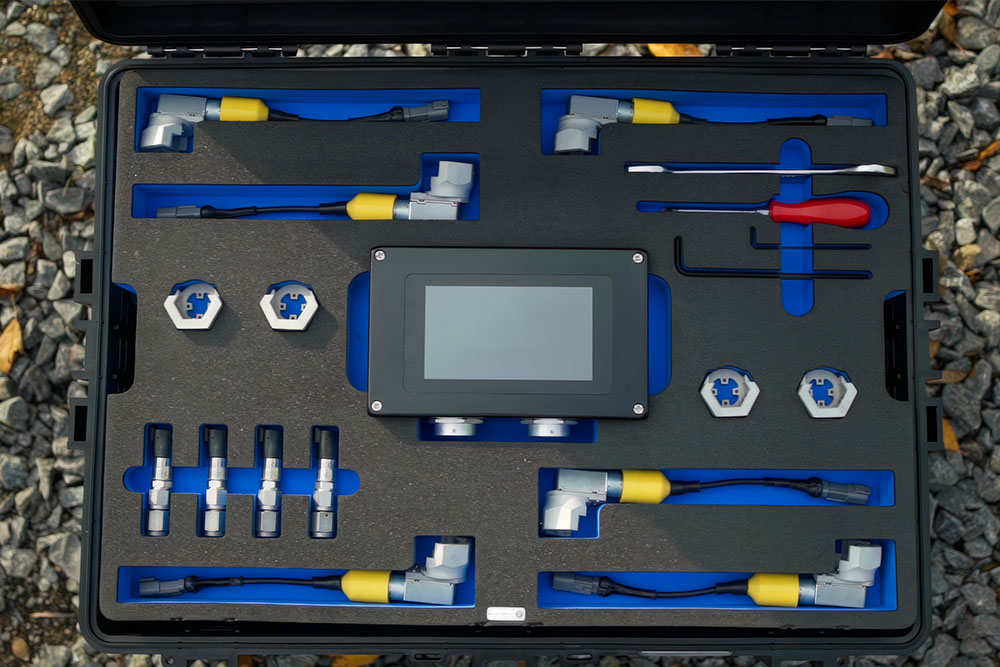Komatsu valve control