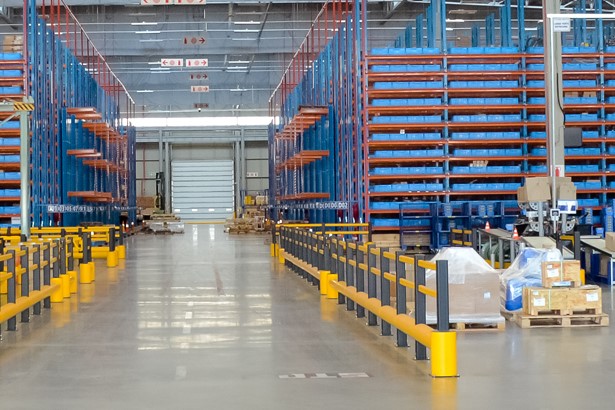 Komatsu parts distribution center